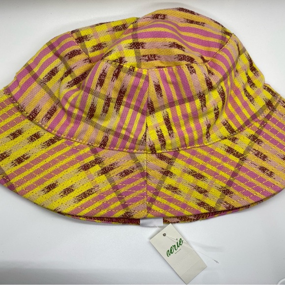 aerie Accessories - NWT AERIE Yellow/Pink/Brown Plaid Reversible Bucket Hat Woman’s One Size